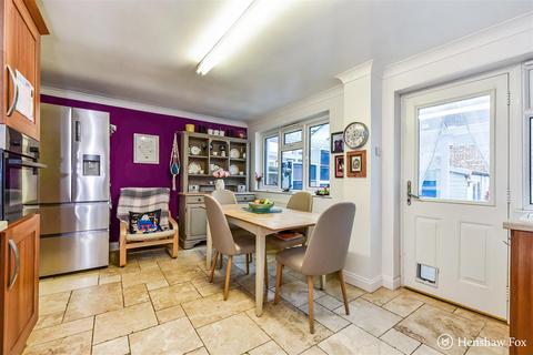 3 bedroom terraced house for sale, Ganger Road, Romsey, Hampshire