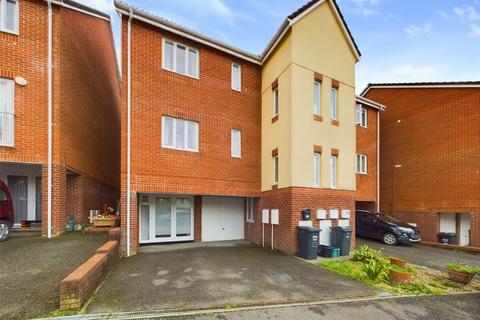 2 bedroom flat for sale, Barnstaple, Devon