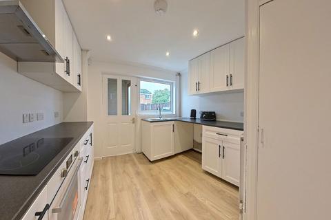4 Fairways, Waltham Abbey, EN9 1SY