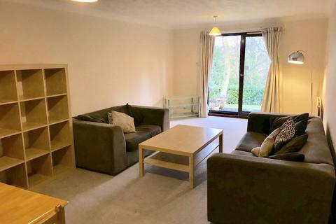 2 bedroom flat for sale, Park Avenue, Roundhay, Leeds, LS8