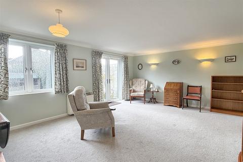 2 bedroom retirement property for sale, Bridport