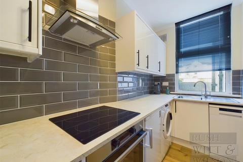 1 bedroom flat for sale, Upper Maze Hill, St. Leonards-On-Sea