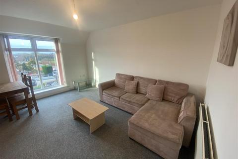 2 bedroom apartment to rent, Manchester Road, Swinton, Manchester