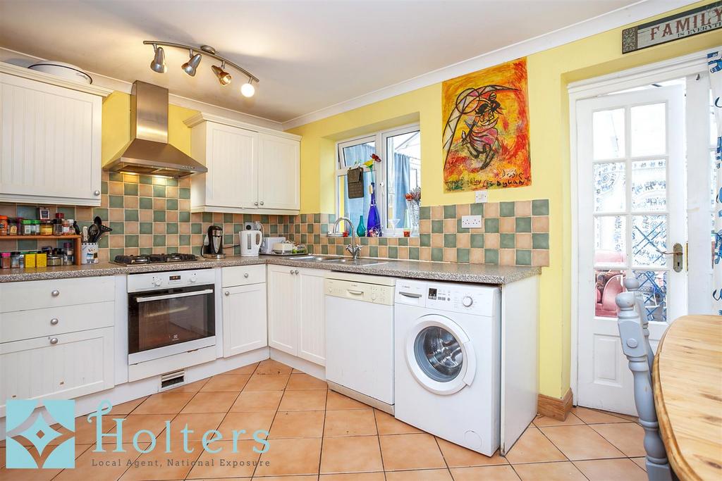 Kitchen Angle 1.jpg