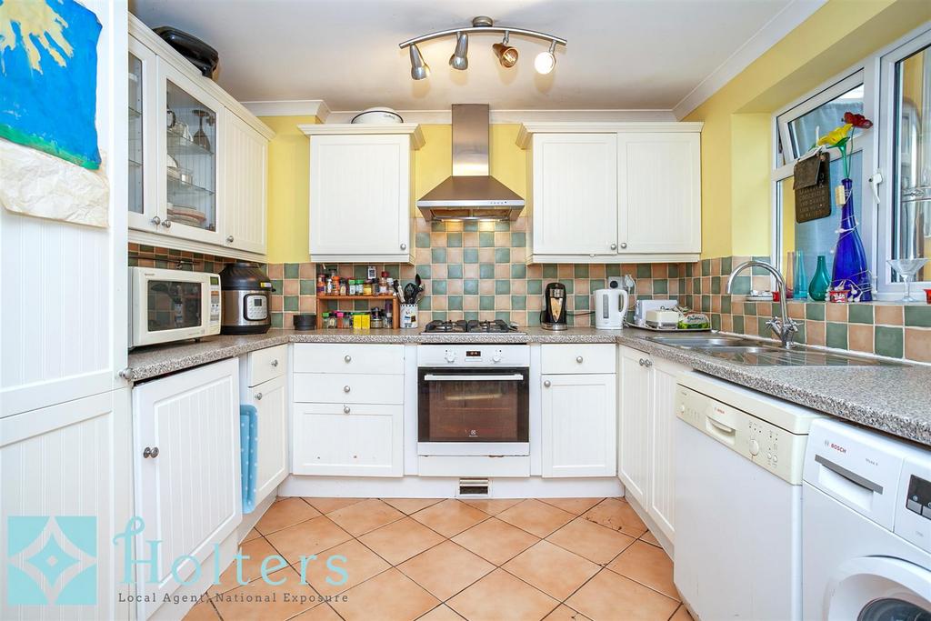 Kitchen Angle 3.jpg