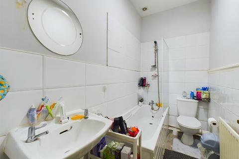 217 Boulevard, Hull, HU3 3EJ