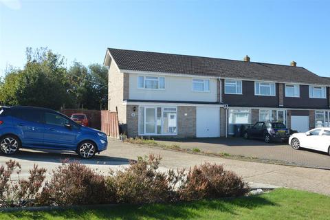 3 bedroom end of terrace house for sale, RYDE