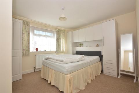 3 bedroom end of terrace house for sale, RYDE