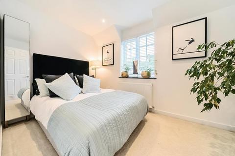 3 bedroom cottage to rent, Bicester Road,  Kingswood,  HP18