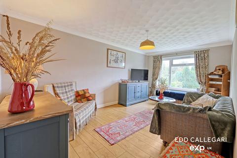 2 bedroom semi-detached bungalow for sale, Windings Road, Ipswich IP7