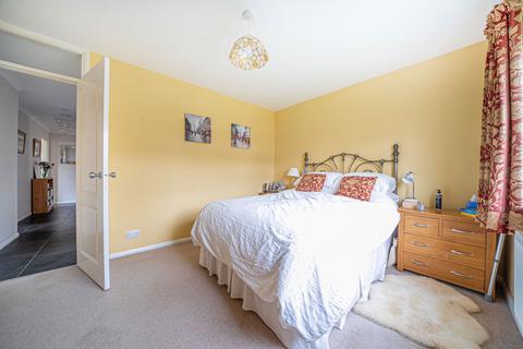 3 Anton Close, Oakley, Basingstoke, RG23 7AG