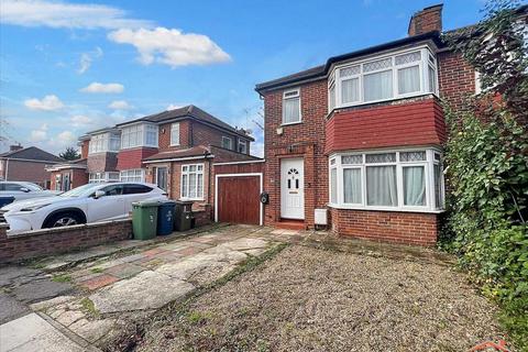 3 bedroom semi-detached house for sale, Broadcroft Avenue, Stanmore