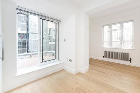 Studio to rent, St Martin's Lane, Covent Garden, WC2N