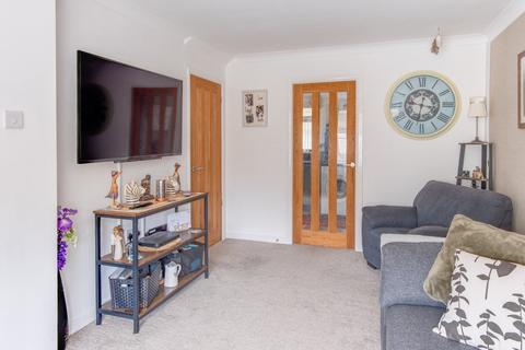 2 bedroom end of terrace house for sale, Crabtree Drive, Bromsgrove, Worcestershire, B61