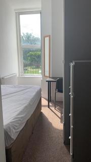 6 bedroom flat to rent, 10 Lisson Grove, Plymouth PL4