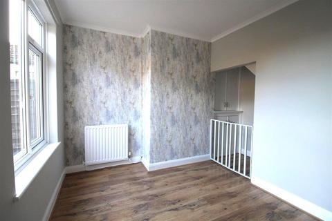 2 bedroom semi-detached house for sale, Middleham Road, Darlington