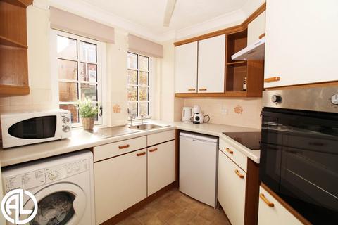 1 bedroom apartment for sale, Bennett Court, Letchworth Garden City, SG6 3WA