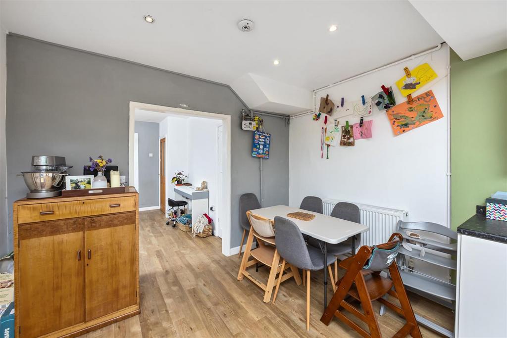 Kitchen/Dining Room