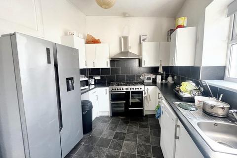 6 bedroom house to rent, Arundel Crescent, Plymouth PL1