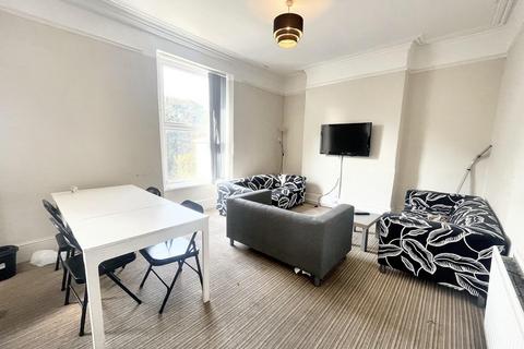 Arundel Crescent, Plymouth PL1