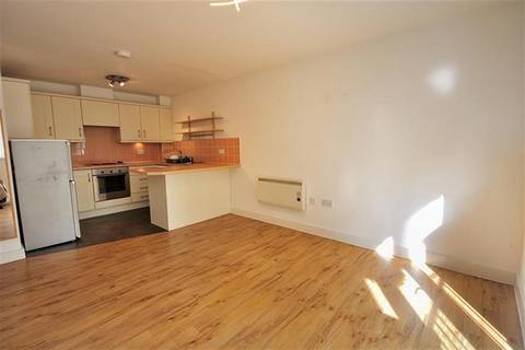 2 bedroom apartment to rent, Glover Street, St. Helens WA10