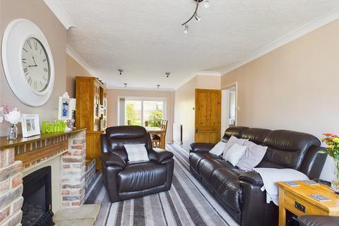 10 Bodiam Avenue, Tuffley, Gloucester, GL4 0TJ