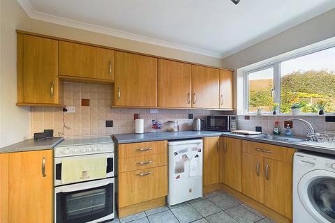 10 Bodiam Avenue, Tuffley, Gloucester, GL4 0TJ