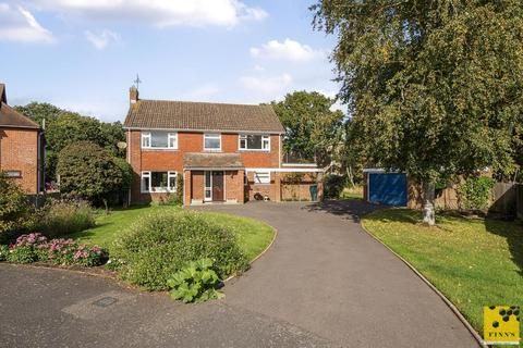 4 bedroom detached house for sale, Woodland Way, Canterbury CT2