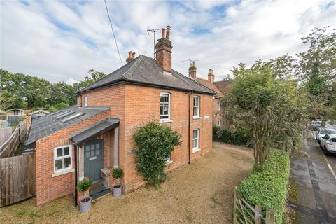 4 bedroom detached house for sale, King Street, Reading RG7