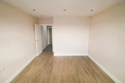 1 bedroom flat to rent, Uxbridge Road, Uxbridge UB10