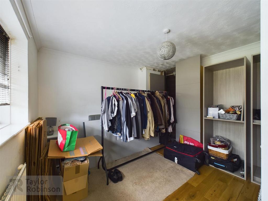 CAM02600 G0-PR0339-STILL004.jpg