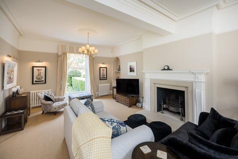 4 bedroom end of terrace house for sale, Swan Road, Harrogate