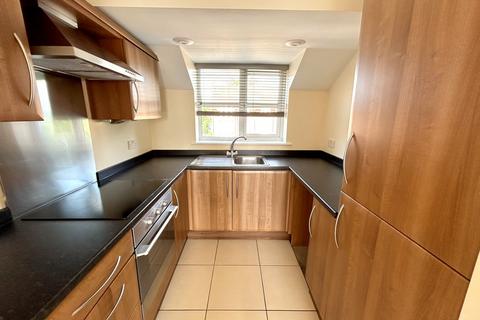 2 bedroom apartment to rent, Atherton, Atherton M46