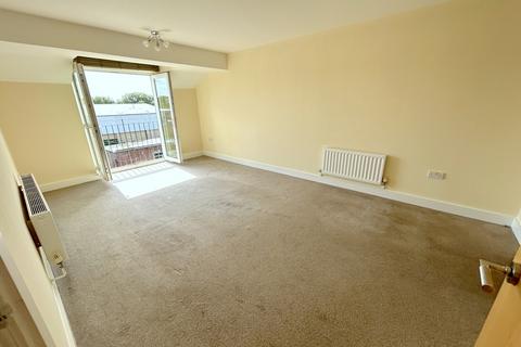 2 bedroom apartment to rent, Atherton, Atherton M46