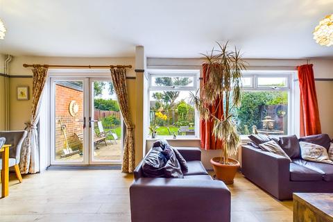 3 bedroom detached house for sale, Amethyst Road, Christchurch, Dorset, BH23