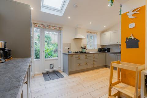 19 Kirton Drive, Crediton, EX17 3DW