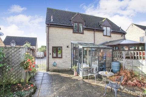 7 Primrose Court, Moreton-in-marsh, GL56 0JG
