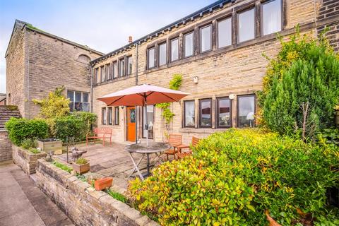 3 bedroom cottage for sale, Wellhouse Fields, Golcar, Huddersfield, HD7