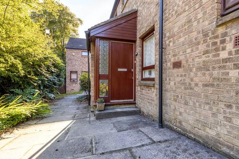 3 bedroom terraced house for sale, Millbrae Court, Langside, Glasgow