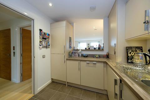Flat 13, 4 Hatters Lane, Edinburgh, EH7 4GY