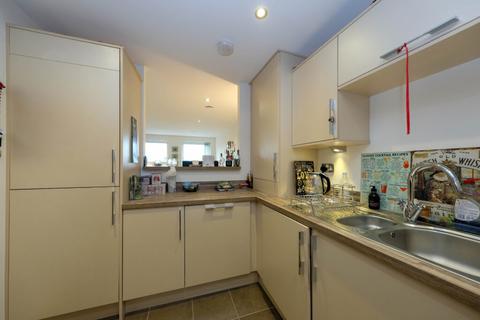 Flat 13, 4 Hatters Lane, Edinburgh, EH7 4GY