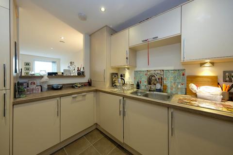 Flat 13, 4 Hatters Lane, Edinburgh, EH7 4GY