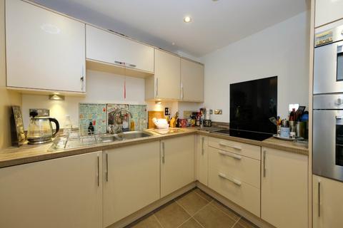 Flat 13, 4 Hatters Lane, Edinburgh, EH7 4GY
