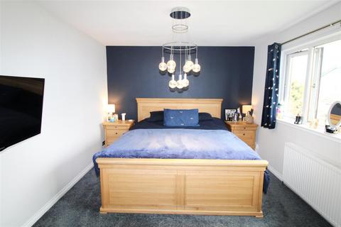 Tigh Glas Tarbatness Road, Portmahomack, Tain, IV20 1YA