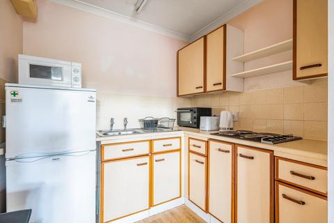 1 bedroom flat for sale, Forge Close, Hayes