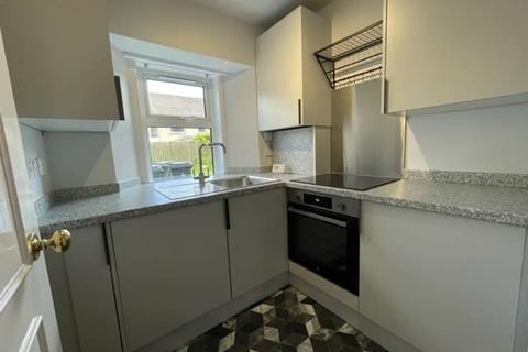 2 bedroom flat to rent, Newhouse, Stirling FK8