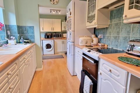 3 bedroom detached house for sale, Derwent Road, Bicester