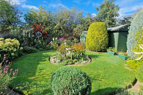 3 bedroom detached house for sale, Derwent Road, Bicester