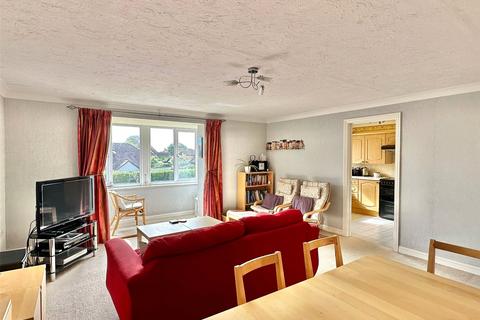 2 bedroom apartment for sale, Keyhaven Road, Milford on Sea, Lymington, Hampshire, SO41