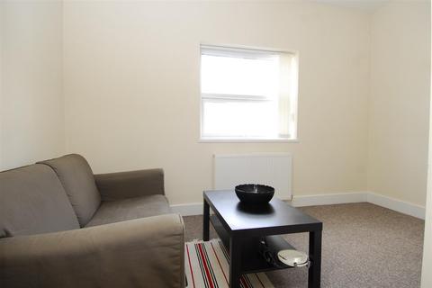 3 bedroom flat to rent, 9 Seaton Avenue, Plymouth PL4